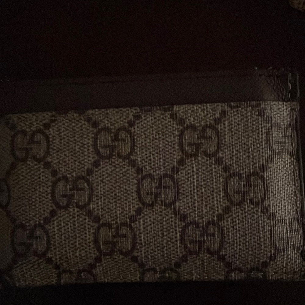 gucci wallet